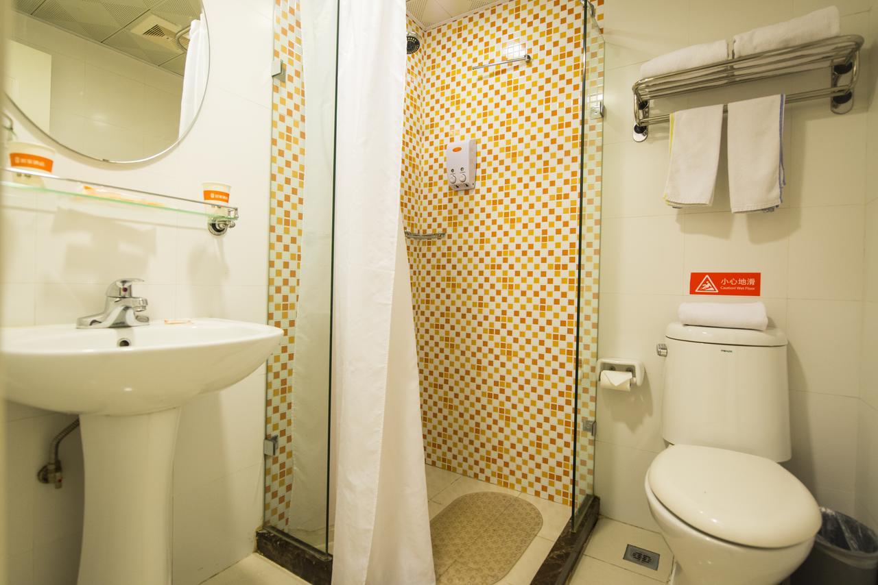 Home Inn Qingdao South Siliu Road Eksteriør bilde